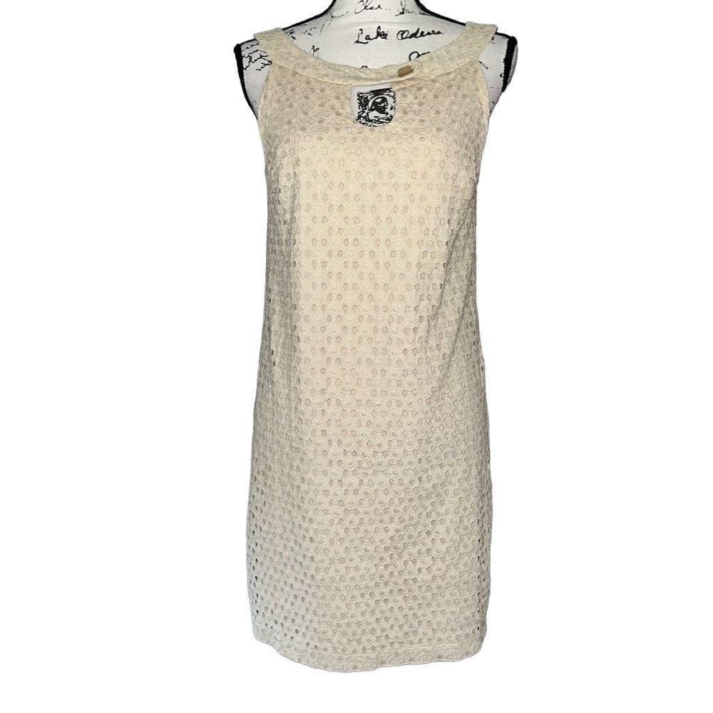 ‎White House Black Market tan dress